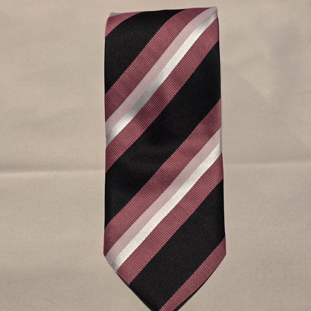 Elegant Striped Tie in Pink, Black, and Silver